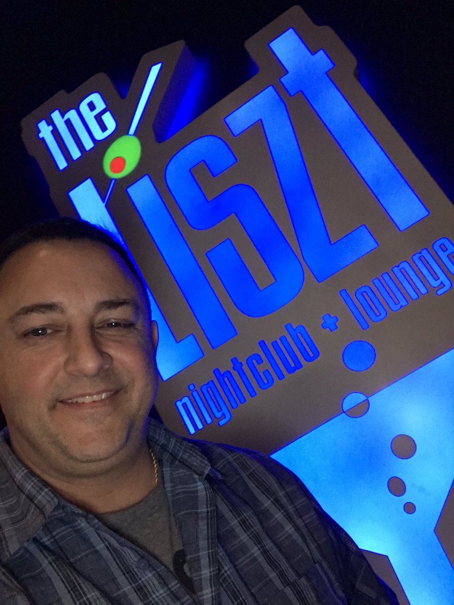 BuffingtonEvent's tweet photo. Who’s ready to party tonight? I’m gonna be playing Retro and Top 40 at @thelisztokc https://t.co/wUgbHIyuHn