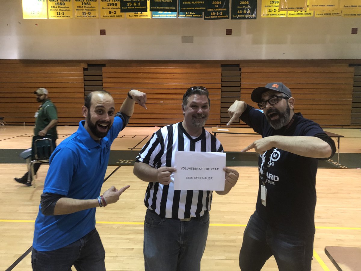 Mr. Rosenauer tweet media