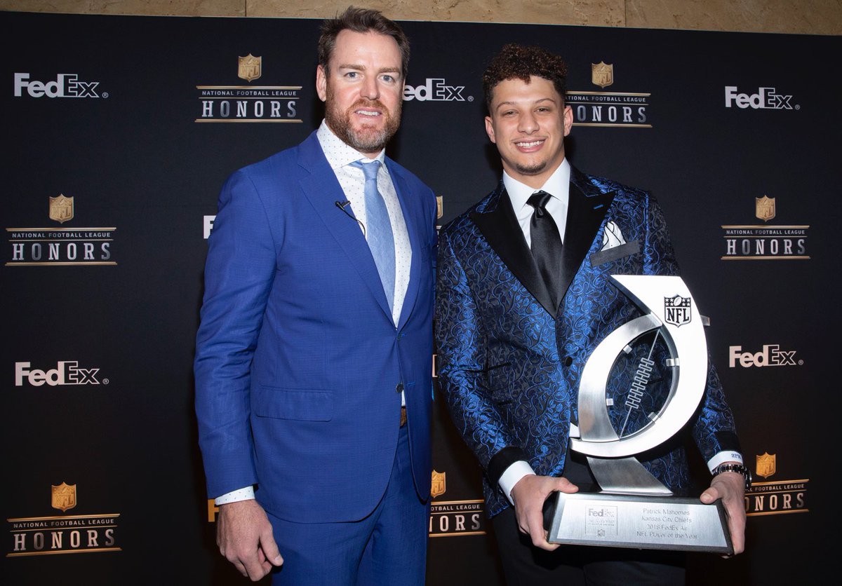 Had an amazing time at #NFLHonors red carpet with <a href="/FedEx/">FedEx</a>, and congrats to this year’s Air &amp; Ground Players of the Year.