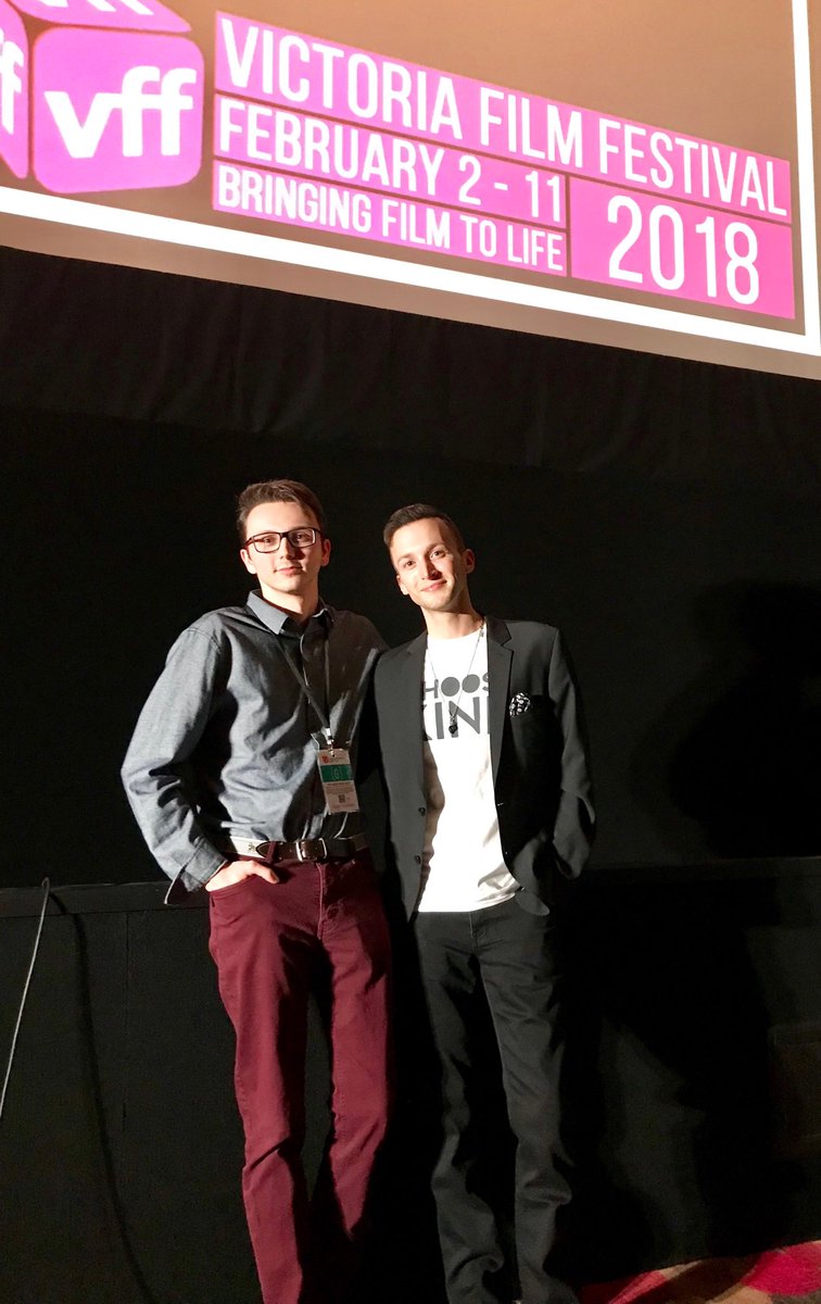 ROBBERY filmmaker Corey Stanton &amp;’co-star Jeremy Feldman at #victoriafilmfest today. Get this: Stanton is also a doctor - and writer, producer, director, music composer, editor on the film. And he provided on-set first aid, of course. ⁦<a href="/RobberyFilm/">RobberyFilm</a>⁩ ⁦<a href="/VicFilmFestival/">VictoriaFilmFestival</a>⁩