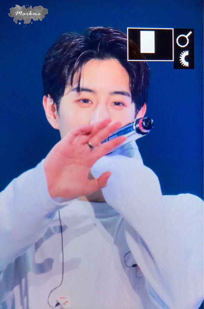 Preview 20190202 Road 2 U Final Day1

Just found way to log on my account😭missed to share many pics of mark these weeks. Sry guys!! 
#GOT7⁠ ⁠⁠ ⁠⁠ ⁠⁠ ⁠⁠ ⁠⁠ ⁠⁠ ⁠⁠ ⁠⁠ ⁠⁠ ⁠⁠ #마크 #갓세븐⁠ ⁠⁠ ⁠⁠ ⁠⁠ ⁠⁠ ⁠⁠ ⁠⁠ ⁠⁠ ⁠⁠ ⁠⁠ ⁠⁠ ⁠⁠ ⁠⁠ #MARK