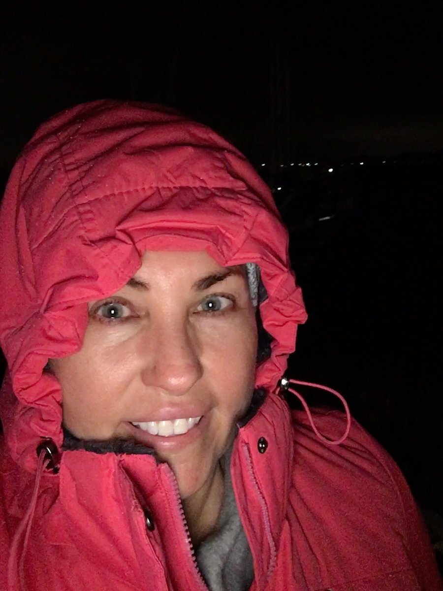 cookies1961's tweet photo. Long drive today!
Got my walk in tonight
45 minutes 🏃🏼‍♀️
#RainorShine
#DockWalking 
#BoatLife ⚓️♥️ https://t.co/7J76tf9VGf