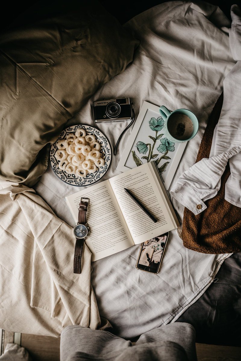 90Outbox's tweet photo. Reading 📚
#Photography https://t.co/Zsk79aymbG