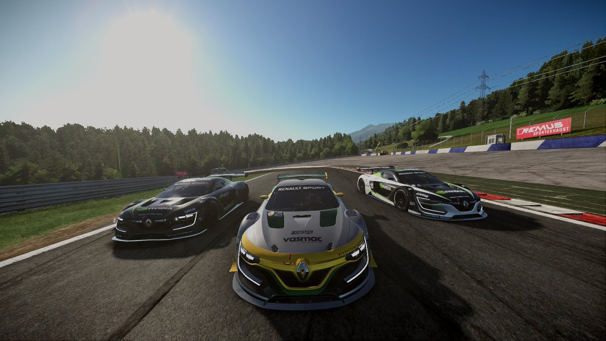 bierzorally's tweet photo. Cuando te lian antes de marchar de #Austria y sales a a gastar un depostido en #RedBullRingGP de esos #RS01 de la #elyssessportseries, en la foto @juanpedakar @apryr_yeray y un servidor. ¿Quien dijo rivales? #yosoygomaquemada https://t.co/rcw5oERPNW