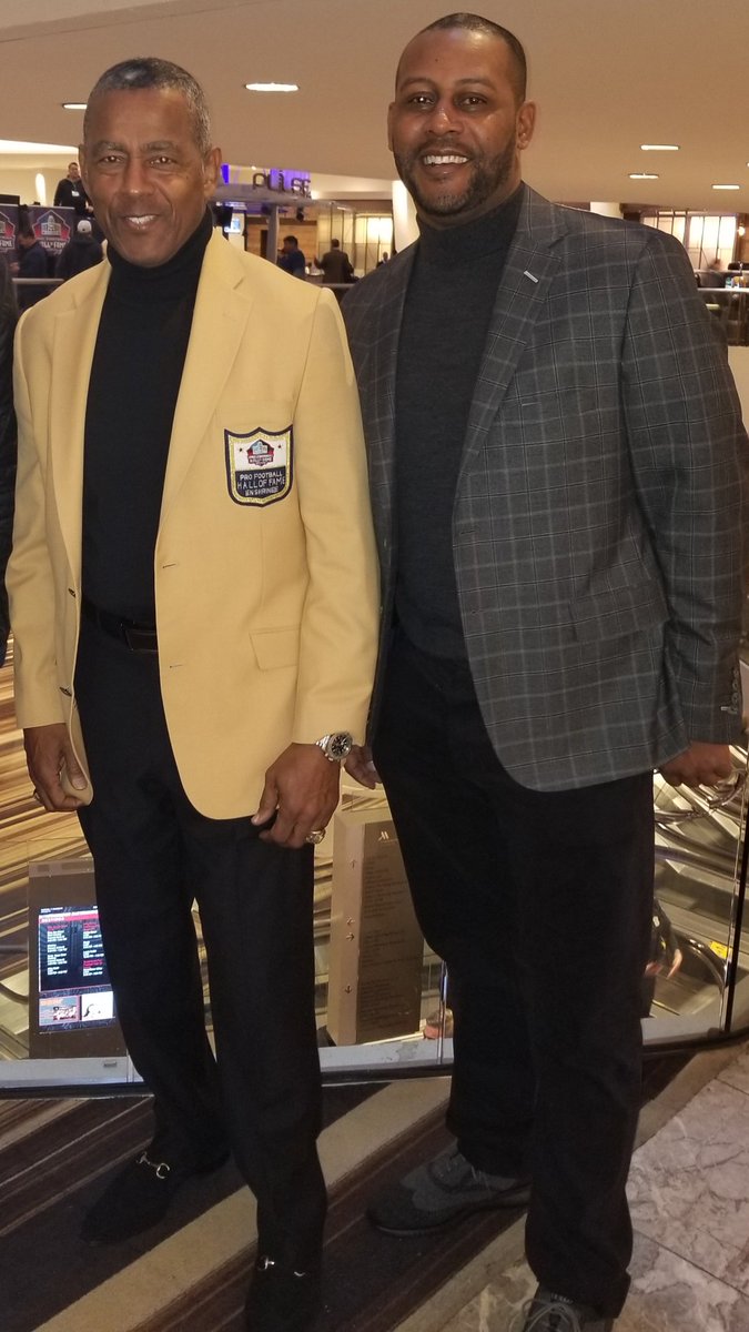 Tony_Dorsett's tweet photo. Words can't express how proud I am of @OfficialTyLaw as he joins me in the @ProFootballHOF .   Congratulations Ty, and welcome to all of the 2019 inductees.#aliquippastrong https://t.co/F64ADtWwjE