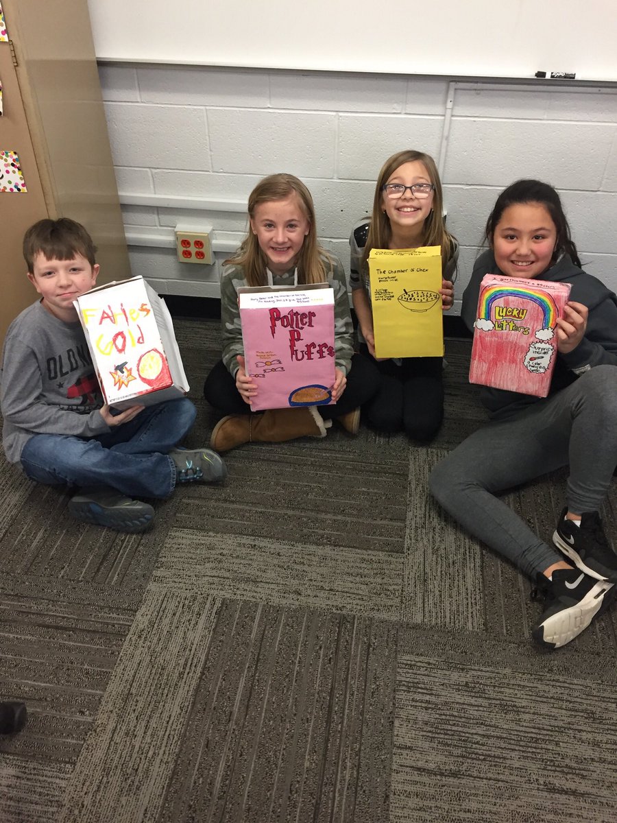 saywell4thgrade's tweet photo. Awesome to see these future Cardinal entrepreneurs and their product designs! Such creative work advertising their favorite books! https://t.co/i0HWTJTarT