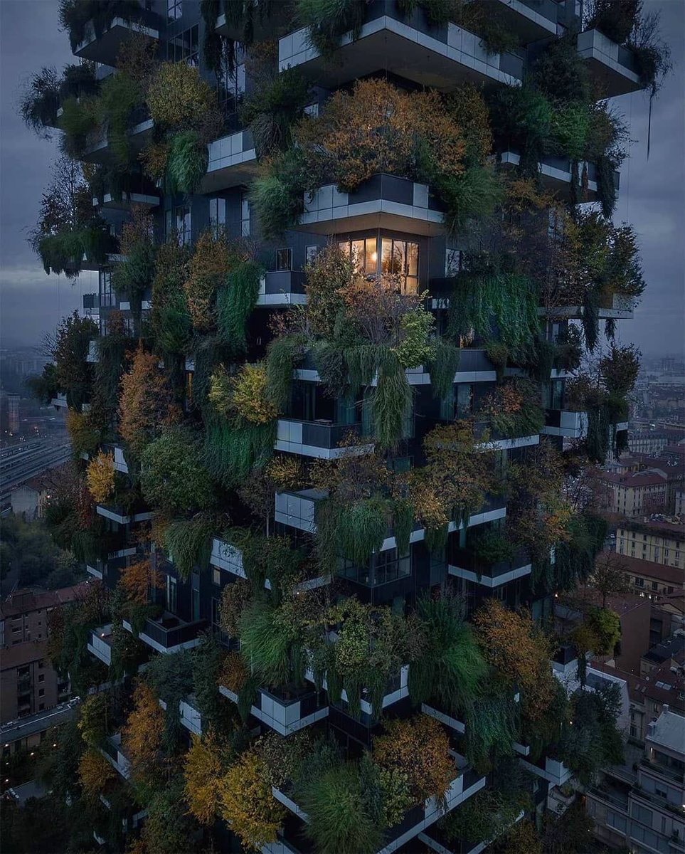 TRVLCreative's tweet photo. Milan, Italy https://t.co/Xztx11dUgh
