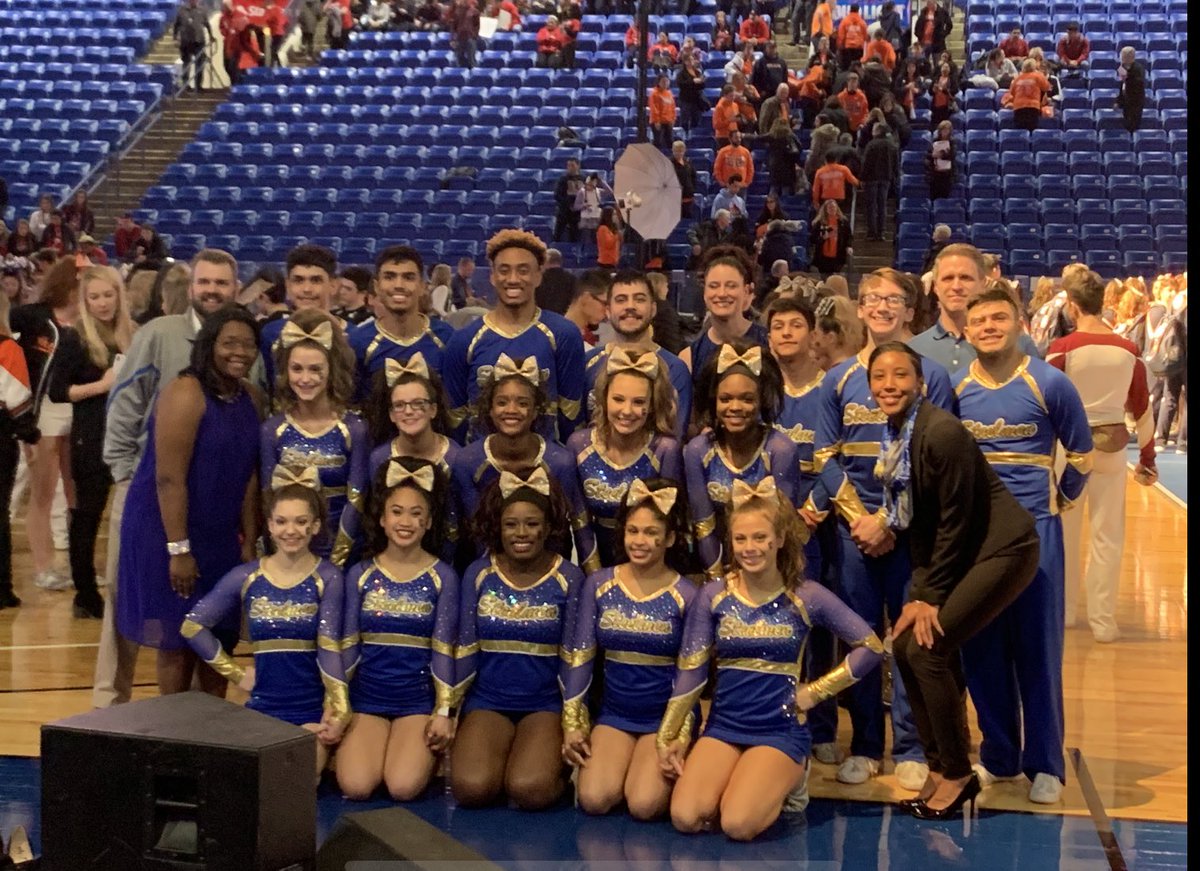 _JRoubs's tweet photo. 7th in the state is amazing!! We have come from not qualifying since 2012 to making it to state in 2019. Then, making it to day 2 of state. The next shocker was top 10 Day 2 Finalist. It has been unreal but their hard work and dedication to each other shows. #DS4L #T3AS #WEDIDIT https://t.co/SxwuS5vYUs