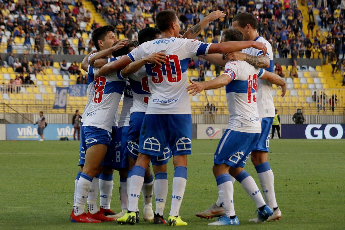 adnradiochile's tweet photo. La UC aplastó a Everton y se quedo con la Copa Fox Sports https://t.co/rCeZKDj6Vg #FinalEnADN https://t.co/4ryyza4NV9