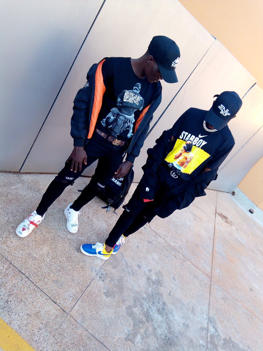 OfficialSwatug's tweet photo. King of fashion @baddeststylist in town https://t.co/TfUpEMT1O9
