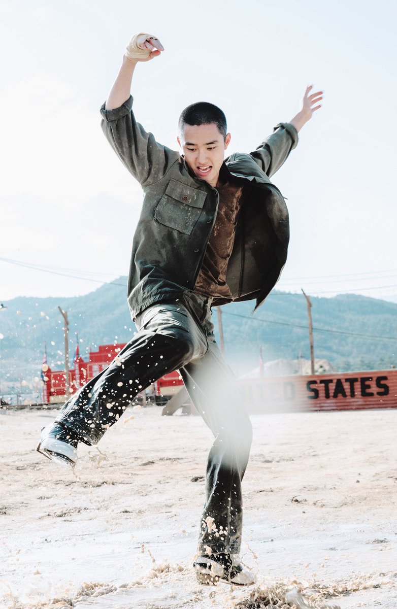 2 more days of #SwingKids!
Schedule as of now (03/02/1019, 8.30am).

Location: GSC MyTown
Date: 3rd Feb || 4th Feb
Showtimes: 12.00pm, 2.10pm 5.15pm || 12.00pm, 5.15pm

Location: TGV Suria KLCC
Date: 3rd Feb
Showtimes: 1.05pm

Gogo!~ #스윙키즈
Image credit: @/Melodious_DO