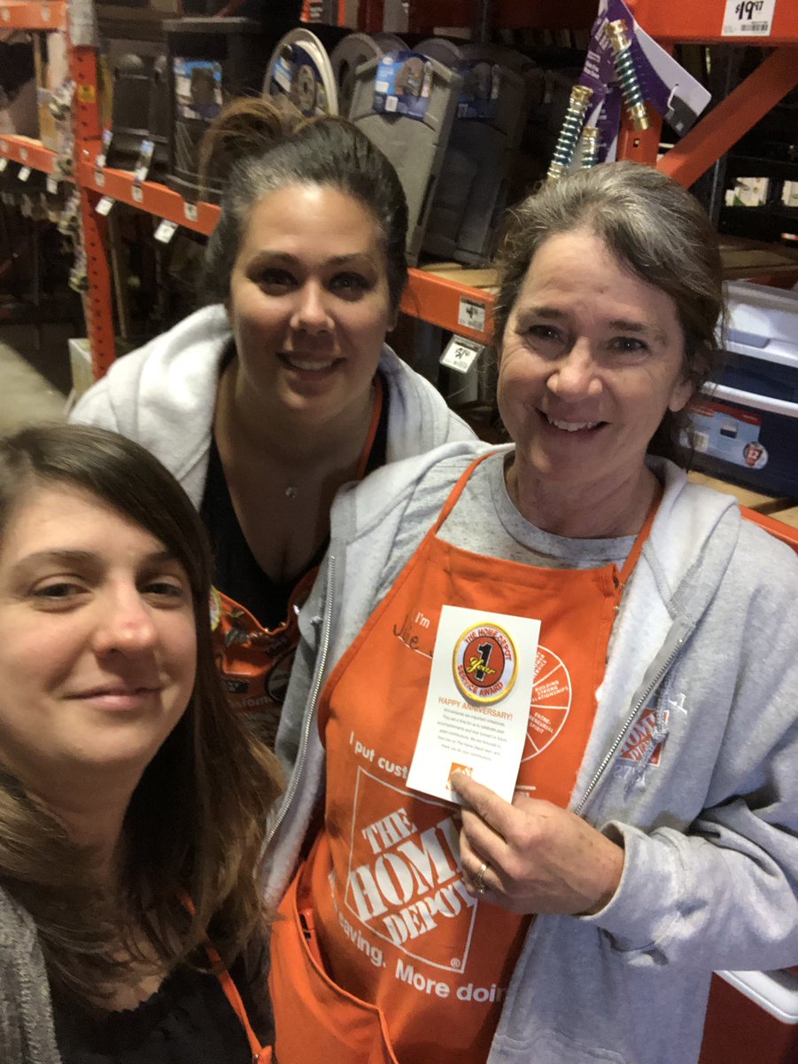 Celebrating Julie’s D28 1 yr Anniversary. Thank you for all your hard work and dedication! We appreciate you!