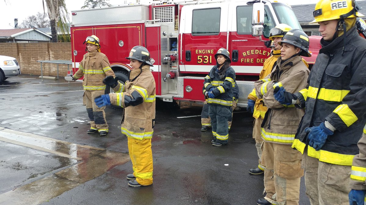Valleyrop's tweet image. Saturday Urban Rural fire fighting training to practice Skills for the upcoming competitions. Lots of dedicated students from @ParlierHS @kcusd #vrop #cte #careertechnicaleducation #happyctemonth @actecareertech @CTEWorks