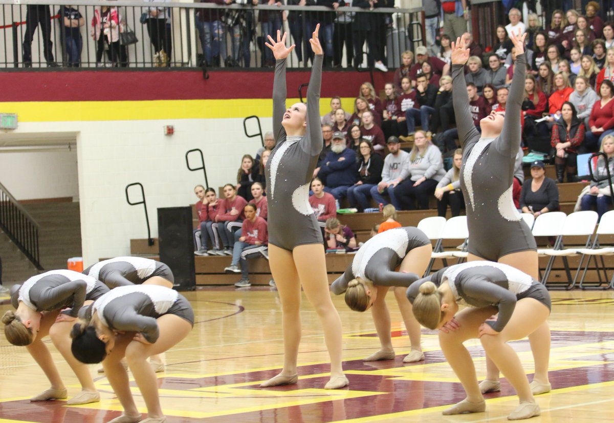 Blaine jazz at Section 4AAA meet <a href="/BlaineDanceTeam/">Blaine Dance Team</a>