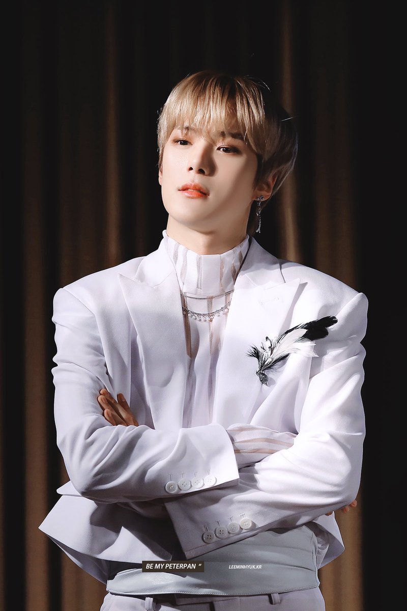 minhyukpic's tweet photo. 181111 — © be my peterpan https://t.co/Diw4PYrINe