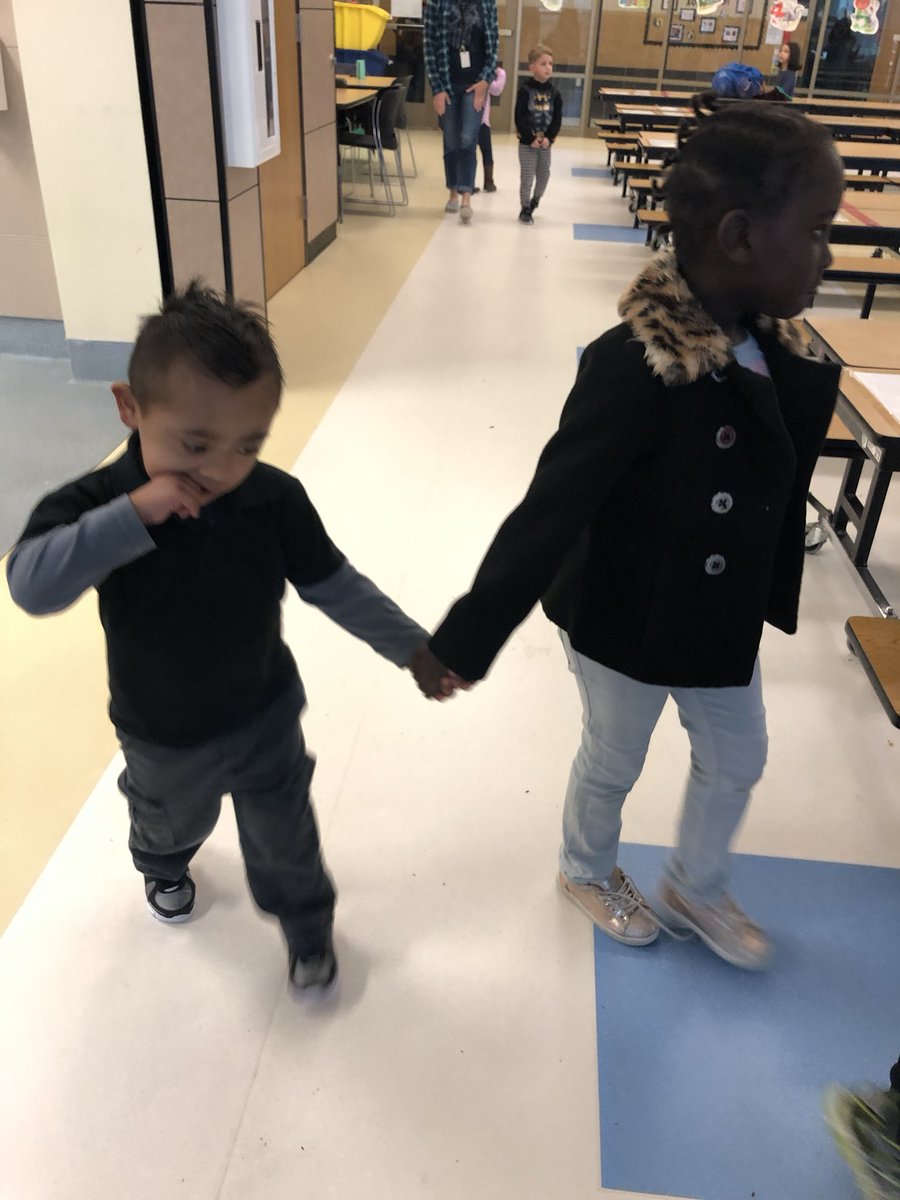 mrs_harding_k's tweet photo. PPCD and PreK friends❤️ #BetterTogether #BSECubs #rockwallisdPreK https://t.co/pjxx4GBxW2