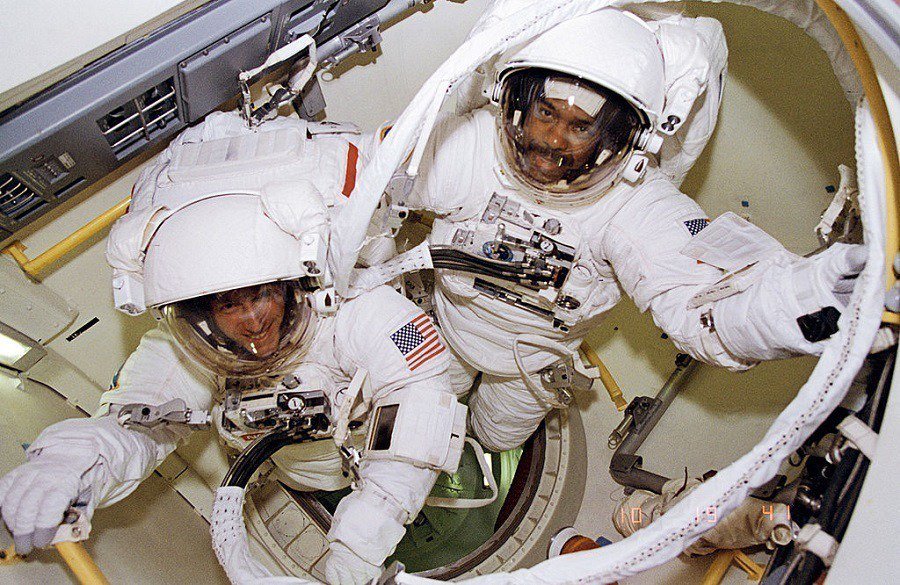 JJAFOUNDATION's tweet photo. Today, Bernard Harris Jr. became the first African-American to walk in space in 1995.

#BHM #OneChildAtATime https://t.co/ys8JnjPsa1