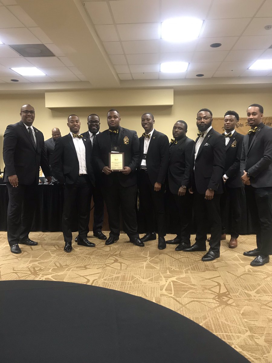 AlphasUca's tweet image. 