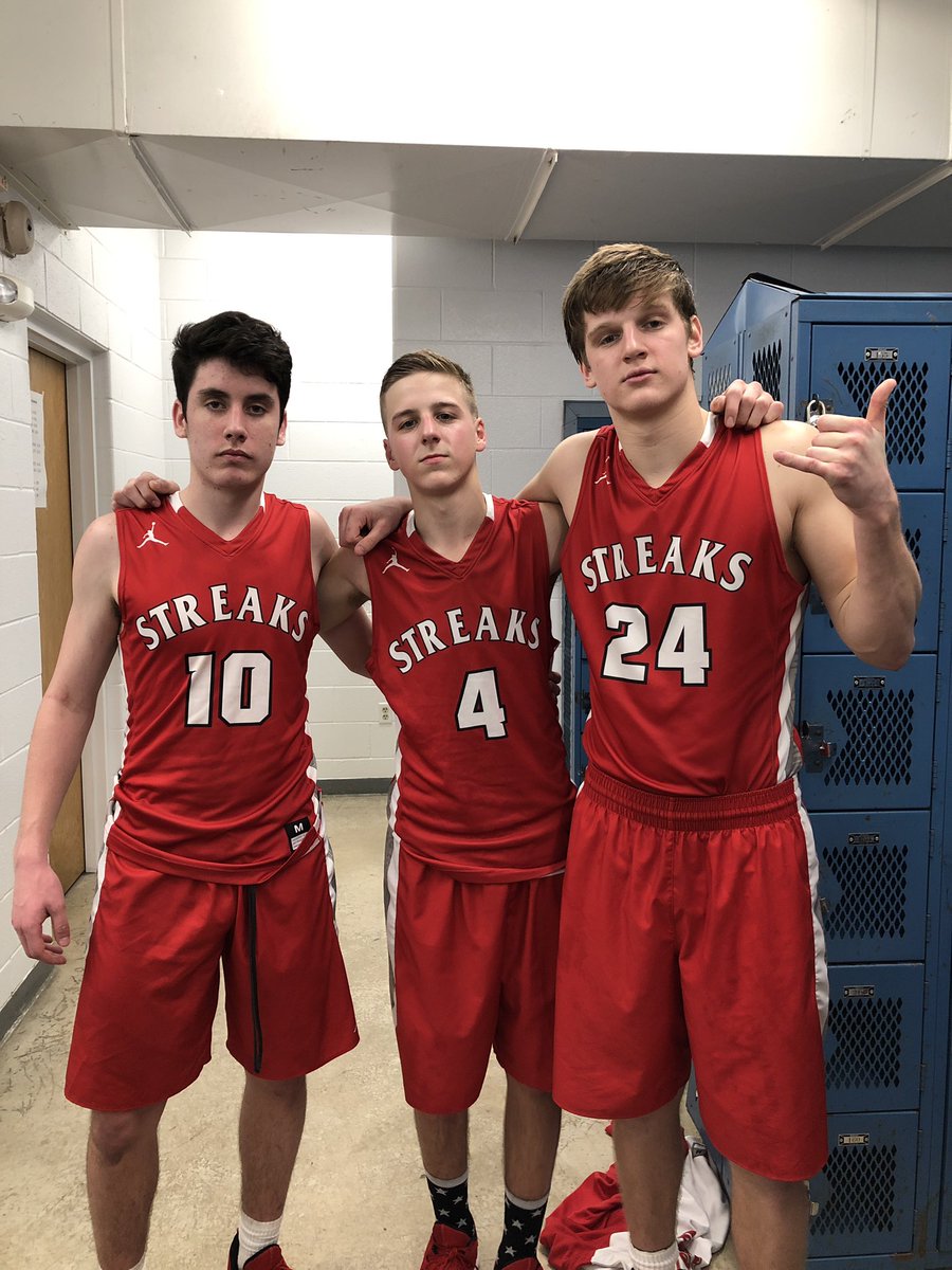 Congrats to my boy <a href="/blakemichael34/">Blake Michael</a> on beating the record for threes in a game with seven. 29 points for him as well. Big things coming for this man right here. Stay tuned ladies and gentlemen 🎥🎬