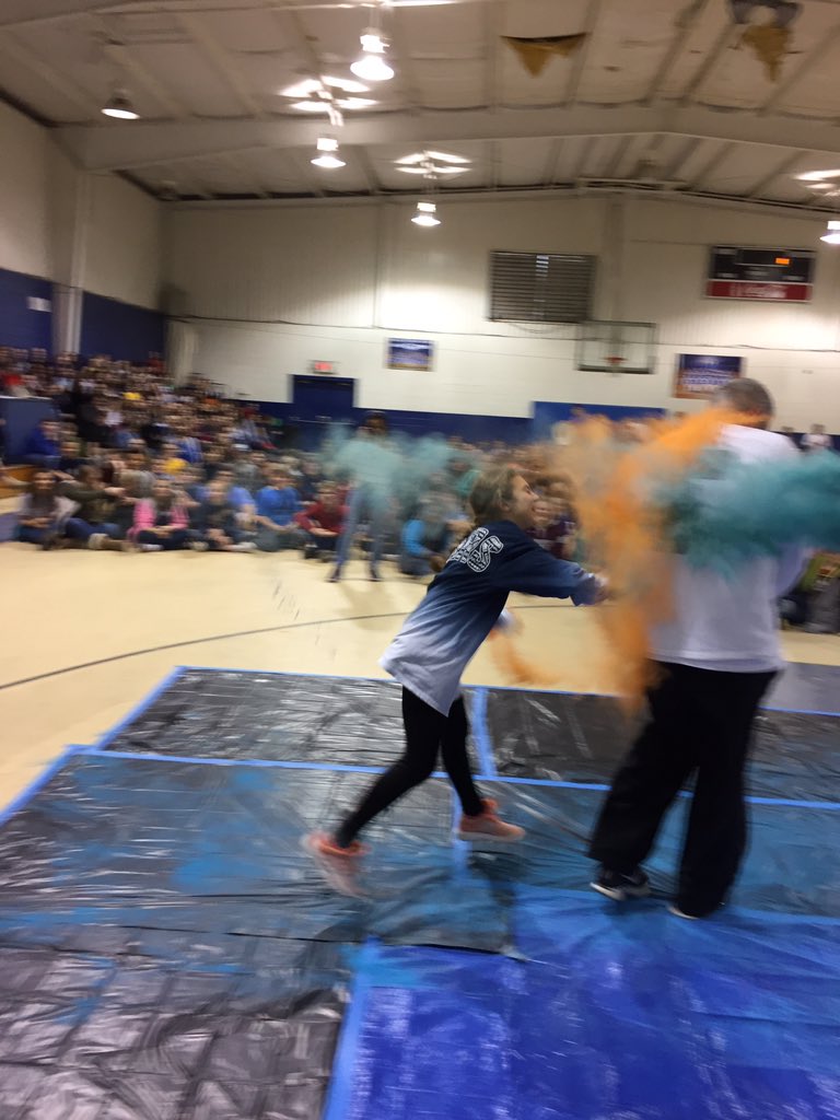 GuntownMiddle's tweet photo. Kicked off the Color Run fundraiser for the Multipurpose Building Friday! Info packets will go home Monday. Thanks to Ms. Susie our PTO prez for getting it organized and to Mrs. Fryar, Eli Stanford, & Cella Kay Dye for participating! We won’t forget!!! #helpusbuildit #GMSfamily https://t.co/TdSPd3uoHB
