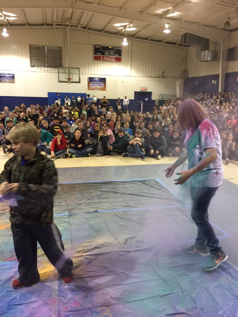 GuntownMiddle's tweet photo. Kicked off the Color Run fundraiser for the Multipurpose Building Friday! Info packets will go home Monday. Thanks to Ms. Susie our PTO prez for getting it organized and to Mrs. Fryar, Eli Stanford, & Cella Kay Dye for participating! We won’t forget!!! #helpusbuildit #GMSfamily https://t.co/TdSPd3uoHB