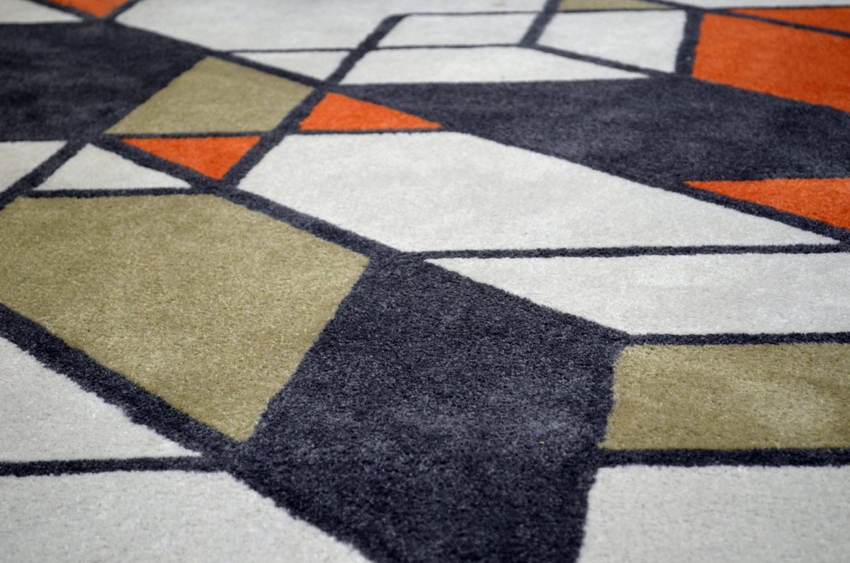 calvirugs's tweet photo. Detalle del tapete del reconocido diseñador @hesrawe (Esrawe Studio) en colaboración con @calvirugs. 100% lana. #mexico #design #rugs #textiles #interiorismo https://t.co/RtVWlJRdOU