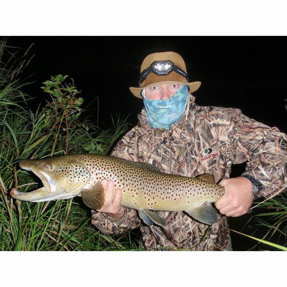 sharkeyd79's tweet photo. Night time is the right time. Mousing for browns will get the adrenaline pumping
#flyfishing #dickiesbrook #mousehatch #catchandrelease #novascotia https://t.co/28wmFdOaGA