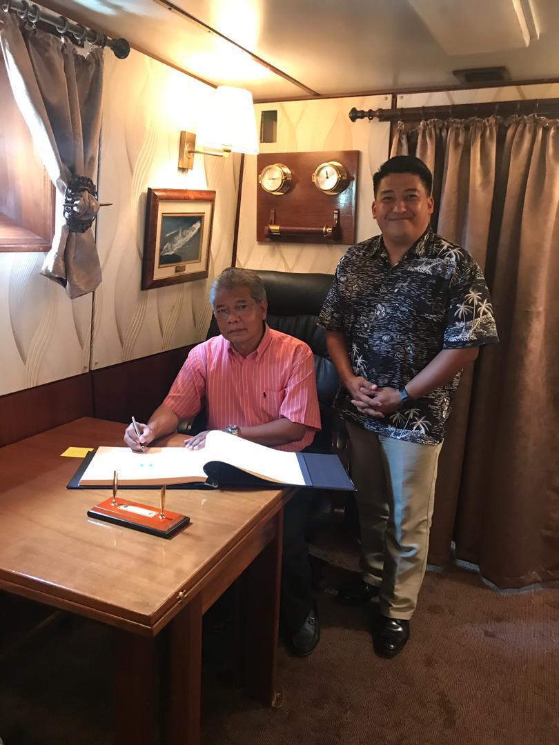 Lekiu Fighters’ greatest honour to host our living legend onboard. VMT Adm Tan Sri Ramlan Mohamed Ali (Rtd)-the 14th CN of RMN and delegates for visiting KD LEKIU. It is our pleasure to host everyone.

<a href="/reza_azeranil63/">reza</a>
@MPABarat
<a href="/tldm_rasmi/">Royal Malaysian Navy</a>
<a href="/RickySuhaimi/">Ricky Suhaimi</a>
<a href="/mmi403206/">Cdr M.Mokhsin.I RMN</a>