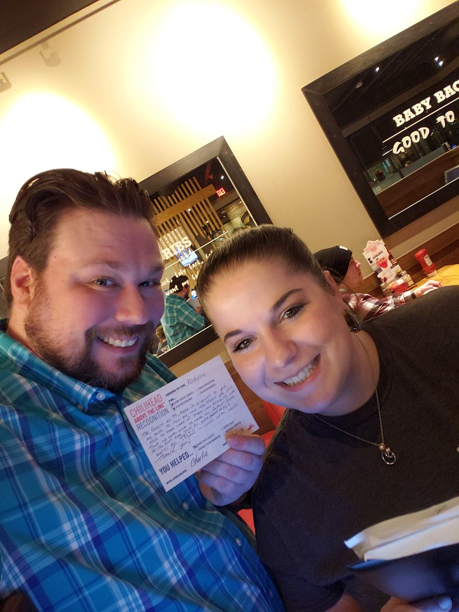wyder1228's tweet photo. @DDelahan #chilisLove thank you Ashleigh for taking the time with Roland, our new regular and making his father smile for the first time since his wife passed 2 months ago. You are an inspiration!!! https://t.co/jVYHd7Kuvb