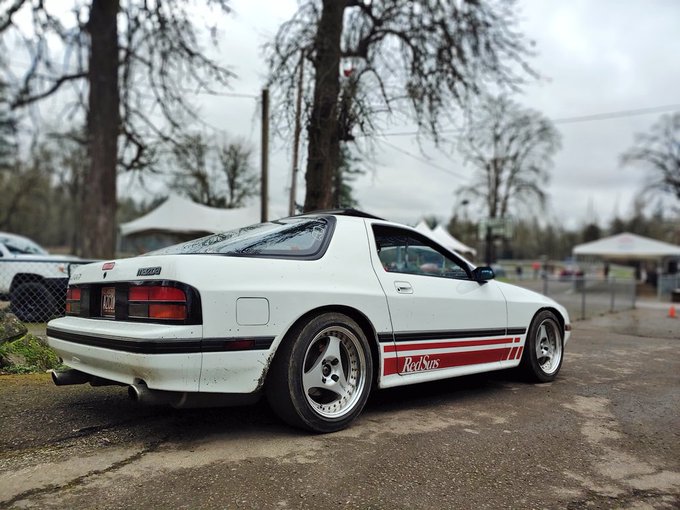 I'm a fan of this new phone. https://t.co/8z3d7HWAU3