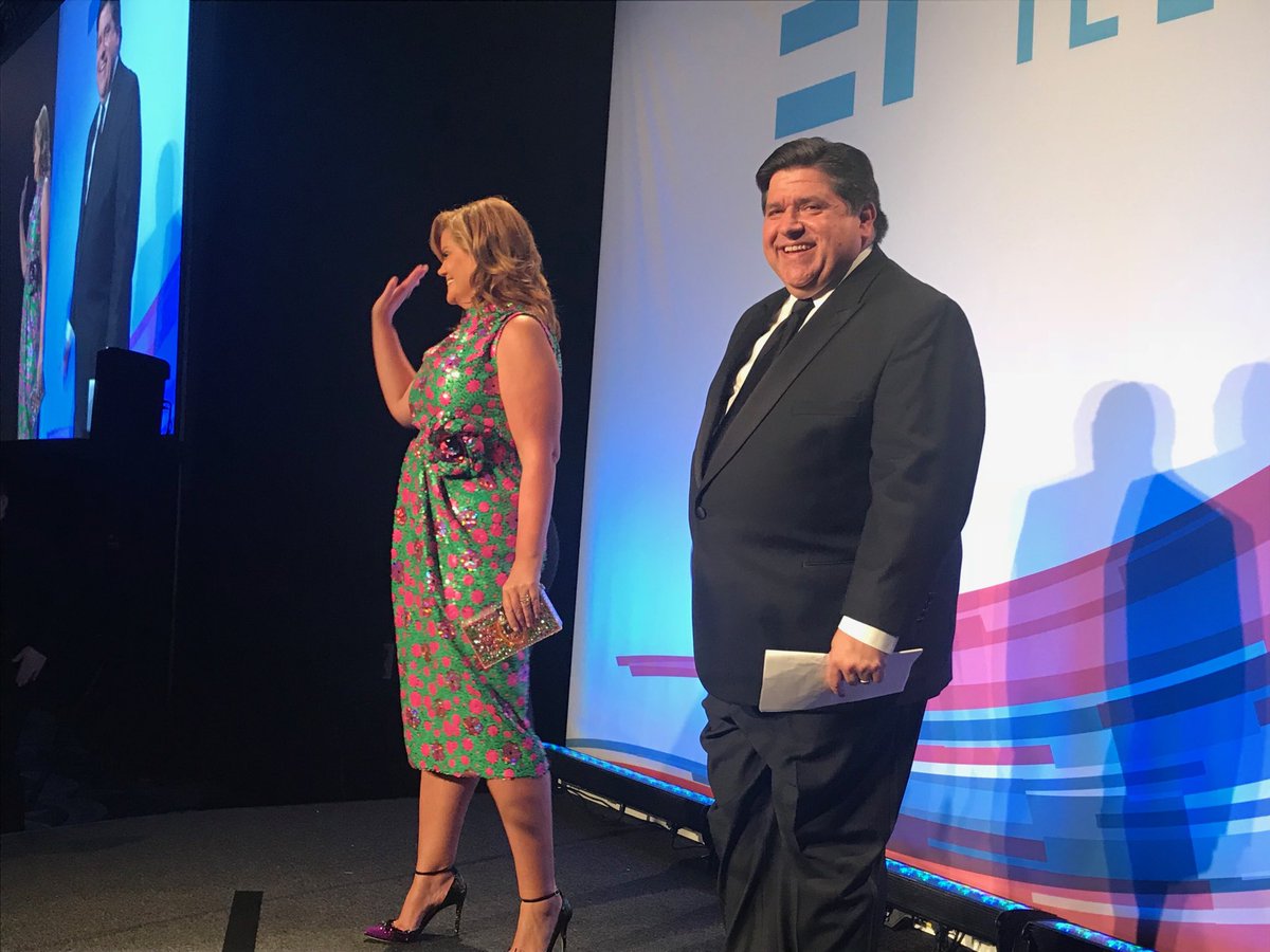 Shia Kapos Ar Twitter Govpritzker Addresses The Equalityill Crowd Our State Government Is On Your Side Reminds That He Grew Up In San Francisco Before Building A Life In Chicago Https T Co Vh3giofjst