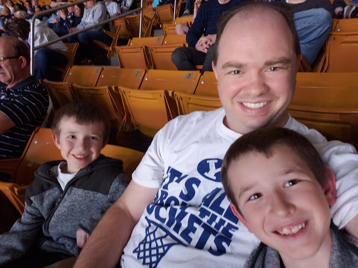 derekblad's tweet photo. No better way to spend Saturday evening than some #byuhoops and #imlovinitbyu @McDonalds with my boys!! https://t.co/s1xRHG0Wk2