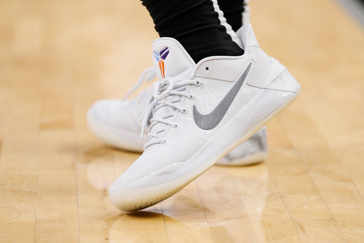 kobe ad compton