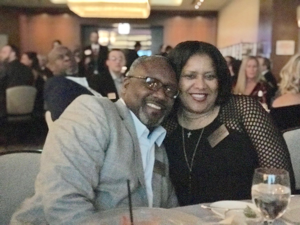 JMays2008's tweet photo. Presidents Awards, Marvin &amp; Sandra congratulations!
#GLPA18 https://t.co/UDpZcS85re