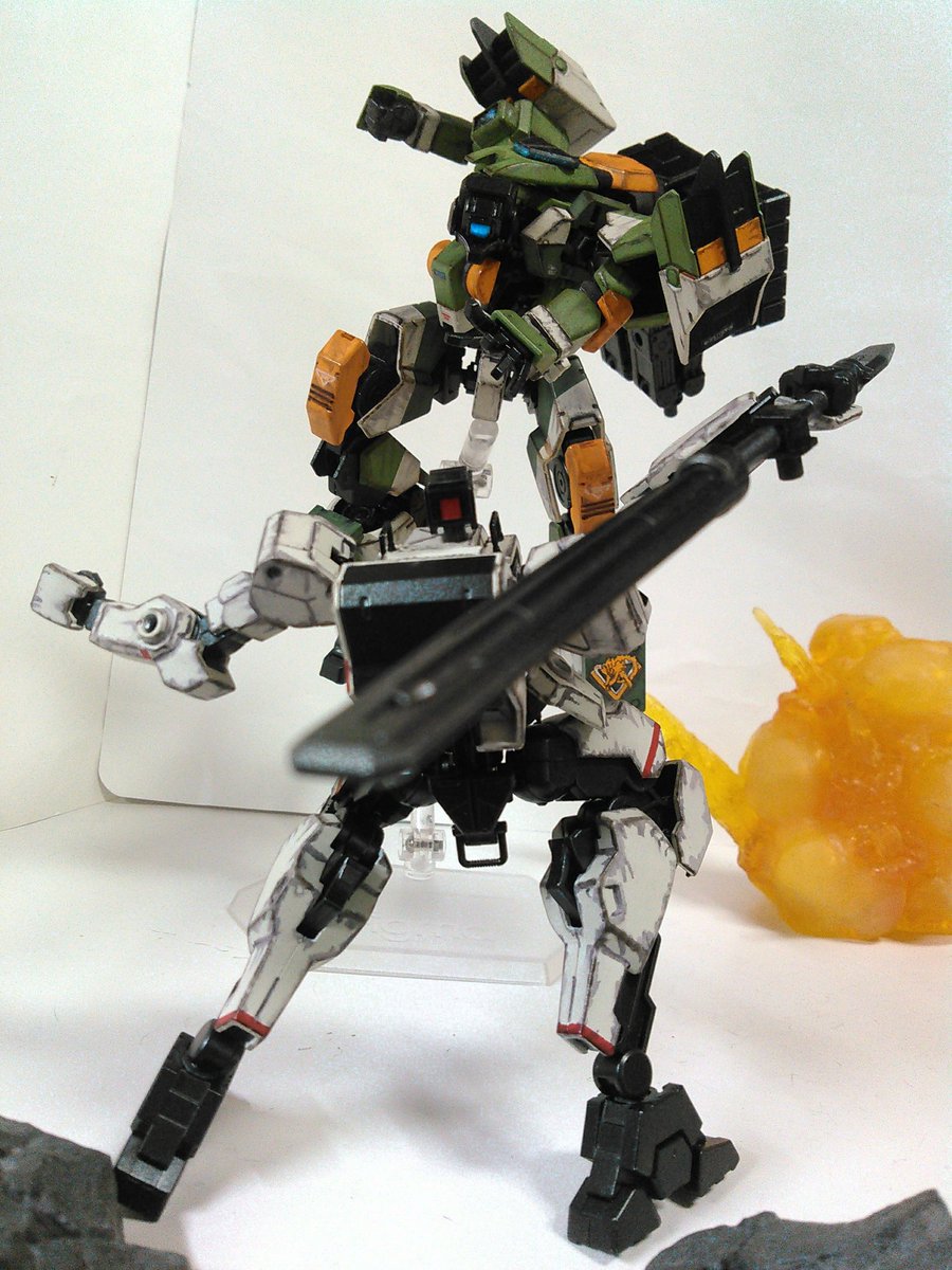 \(^d:三\(‘ω’ )/;三b^)/ tweet media