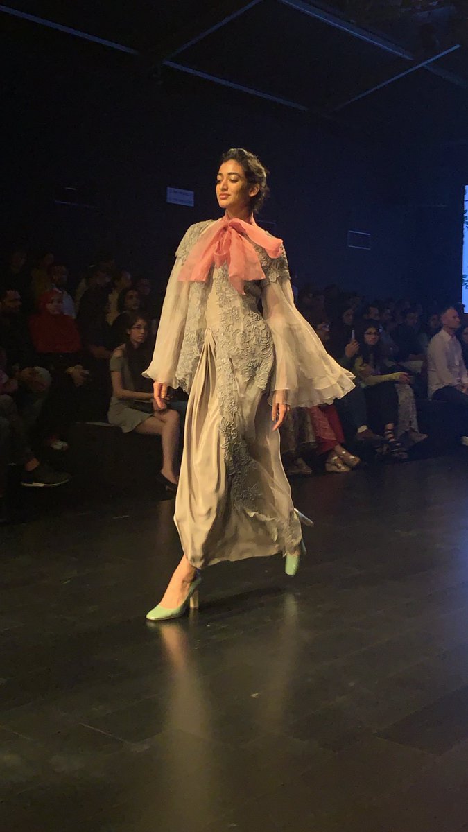 MissMalini's tweet photo. Outfits worthy of that strut! #AbhishekSharma #Aikeyah on day 5 at #LFWSR19 🌟🌟 #MMatLFWSR19 @LakmeFashionWk https://t.co/Ao3Yw1pdZQ