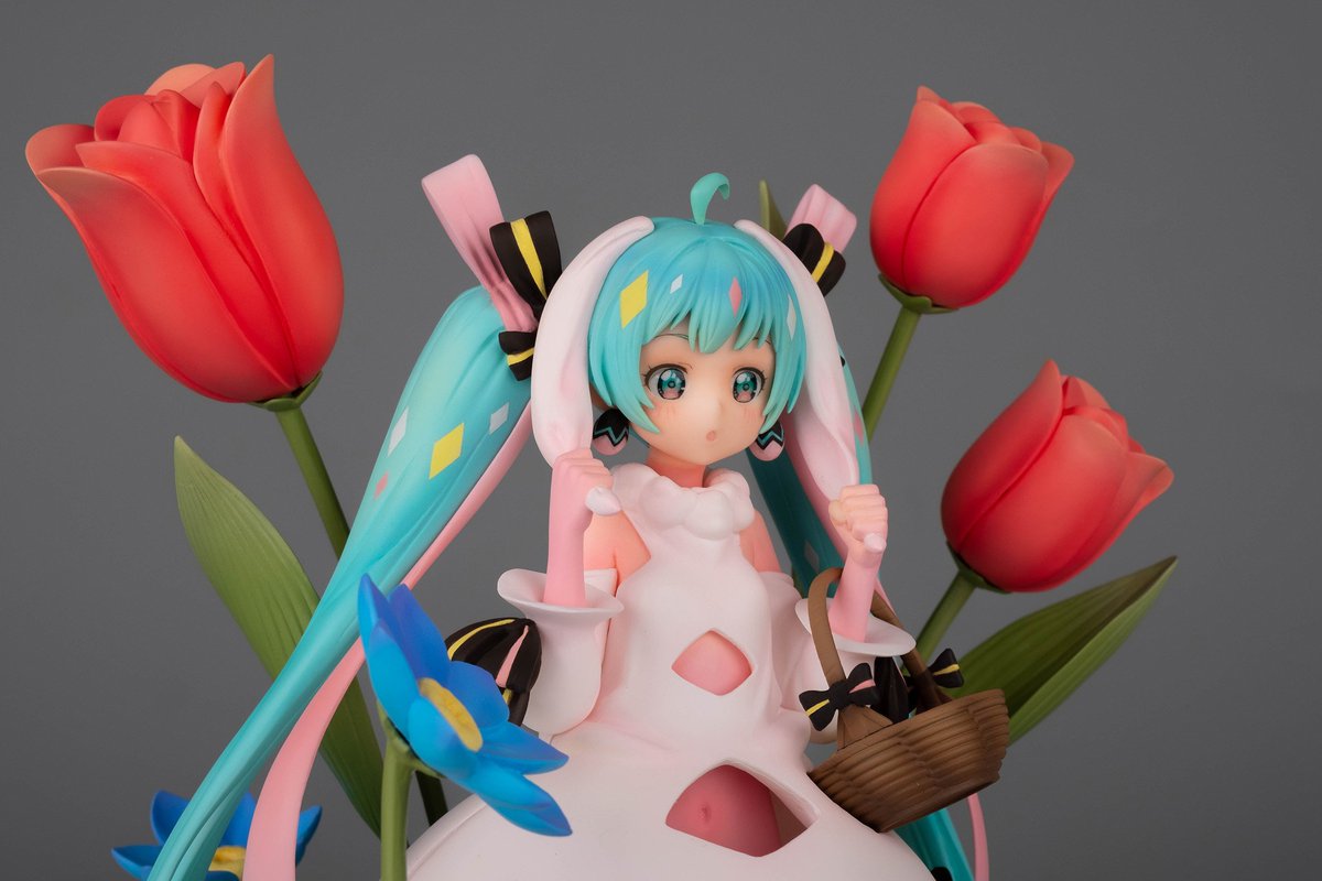 jkmj001's tweet photo. やっと完成した!
EASTER.ver 初音ミク
#初音ミク #wf2019w

原型:自分 
彩色:@Aoukun (アオウ さん)
イラスト:Ekita玄 さん

桌番:05-16-04 ，よろしくお願いします～ https://t.co/v9JFNXYP3b