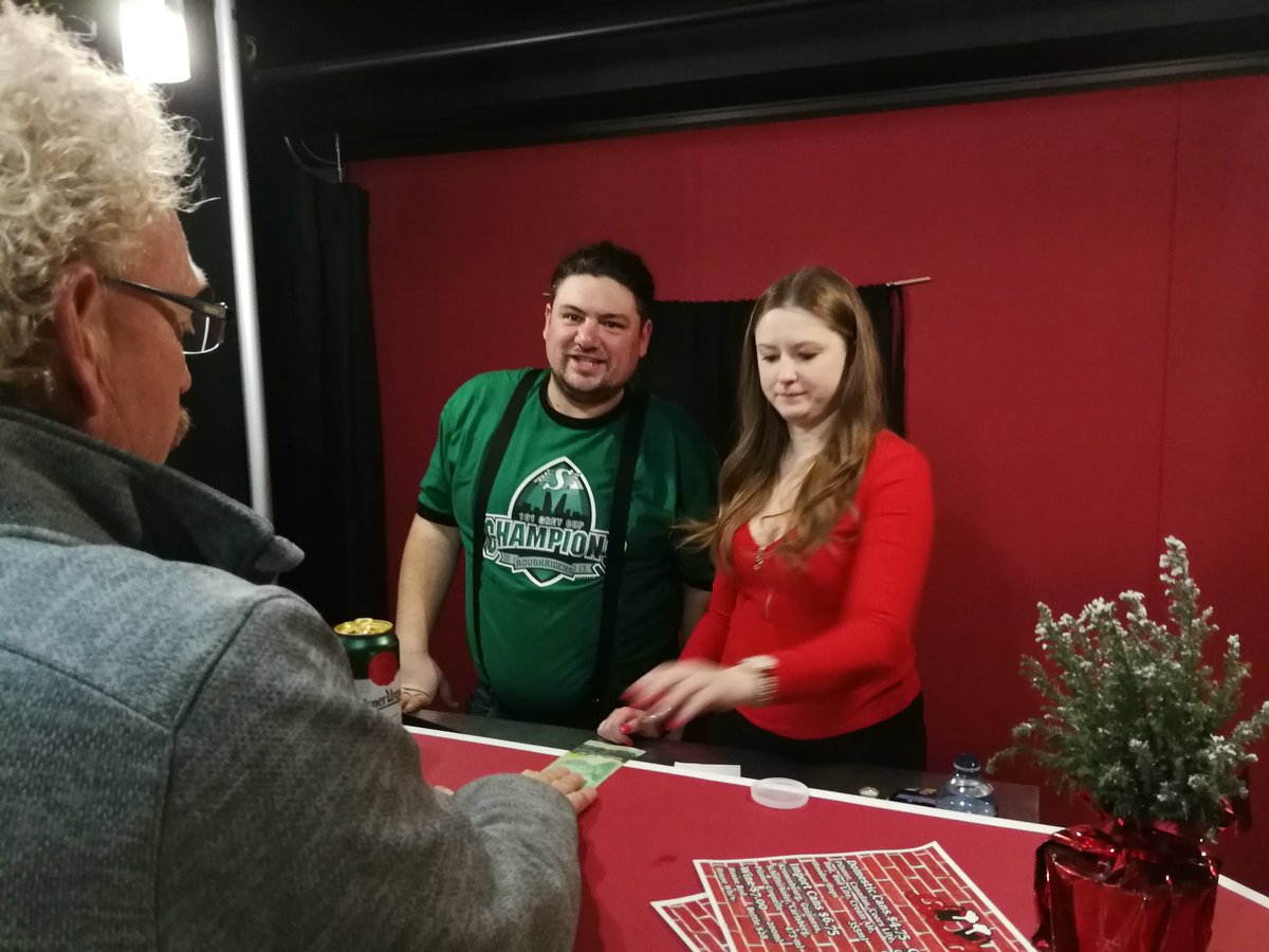goodtimesyql's tweet photo. Slinging drinks for show 2 with our first employee hire, the awesome Shanel #goodtimesyql @Jpoges #comedyyql #soldout #dambra https://t.co/bOVtaUDHsv