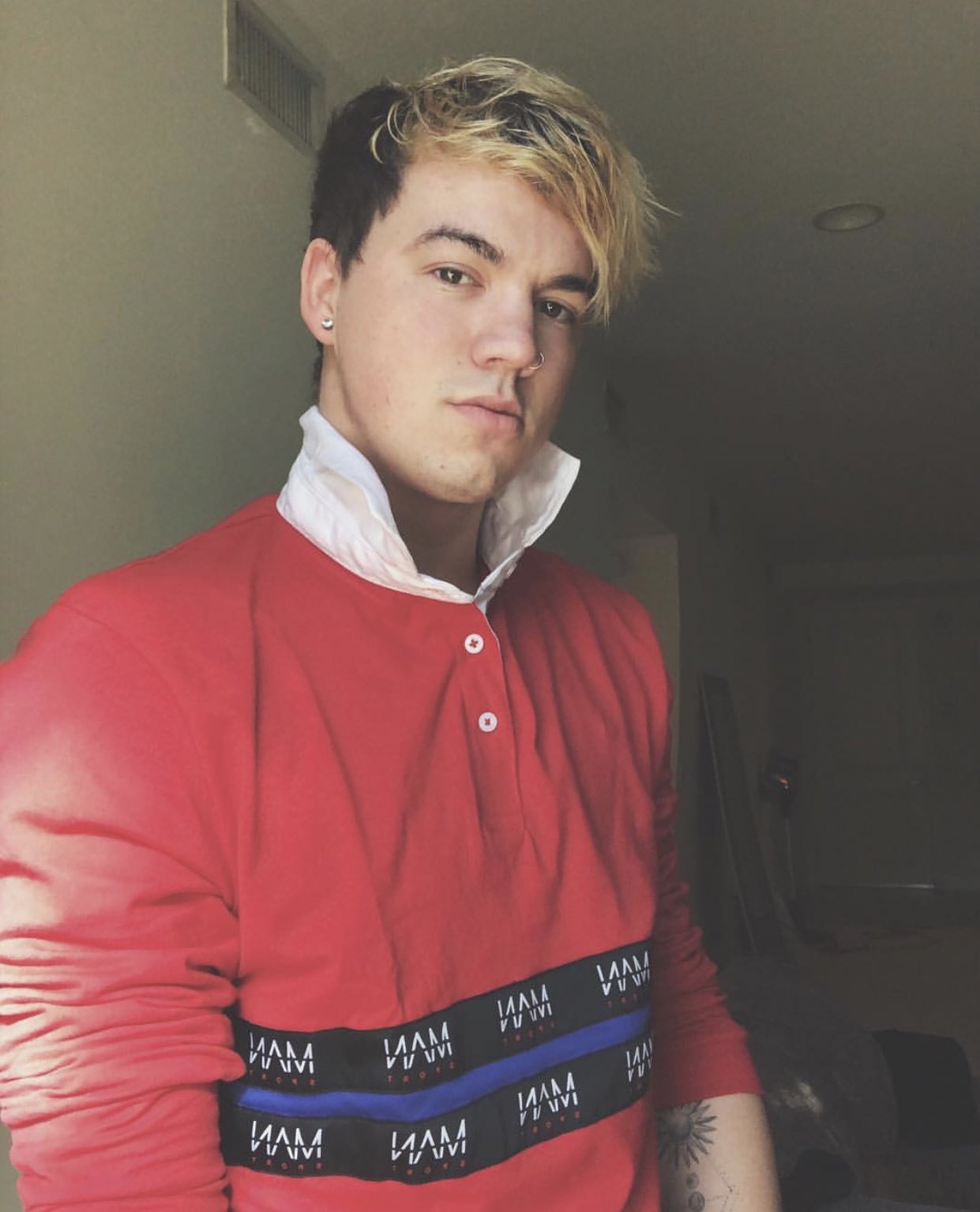 Today is Taylor Caniff s birthday, happy bday!!   