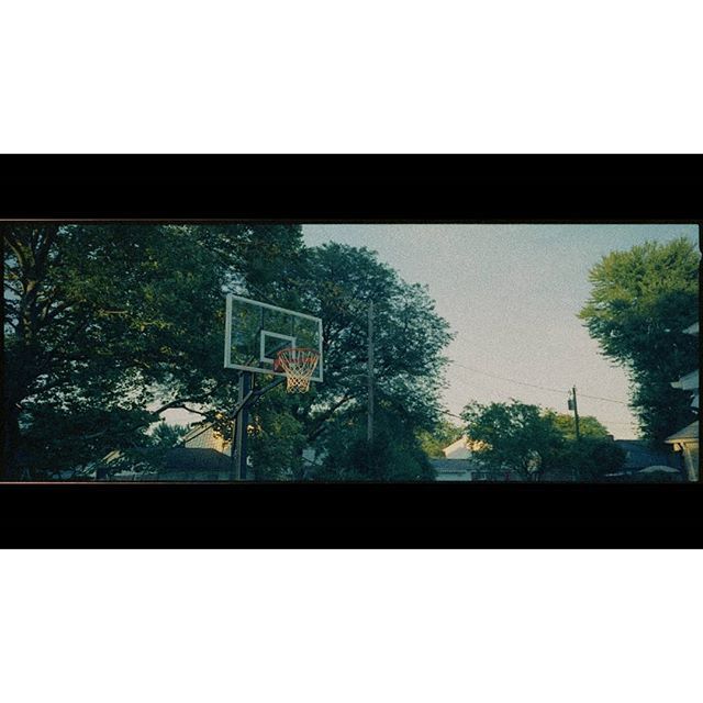 How do you approach a project? How do you all mentally prepare, disect and plan the photography of a story?

I finally caught 'Hold the Dark' last night and then coming on here, frames from Steve's new piece came up. Was pretty much blown away by the she… bit.ly/2HNpfF4