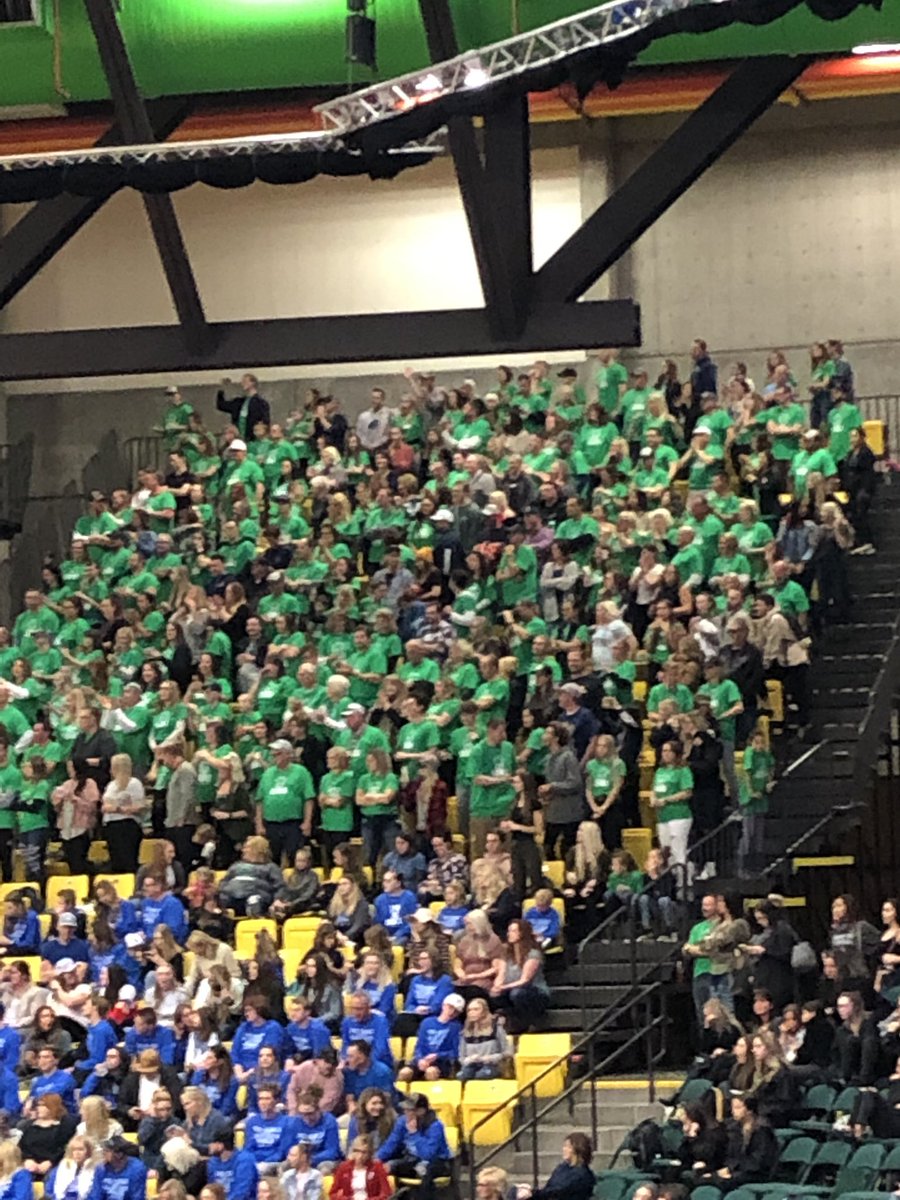 Copperhillshigh's tweet photo. Ladies and Gentlemen ... presenting your 7 TIME STATE CHAMPION AZURETTES! The BEST parents, students, coaches, and drill girls on the planet! #proudprincipal #highestgpainthestate #coachiftheyear @CHHSStudentGov @chhsdrill https://t.co/G1nbJoxFaU