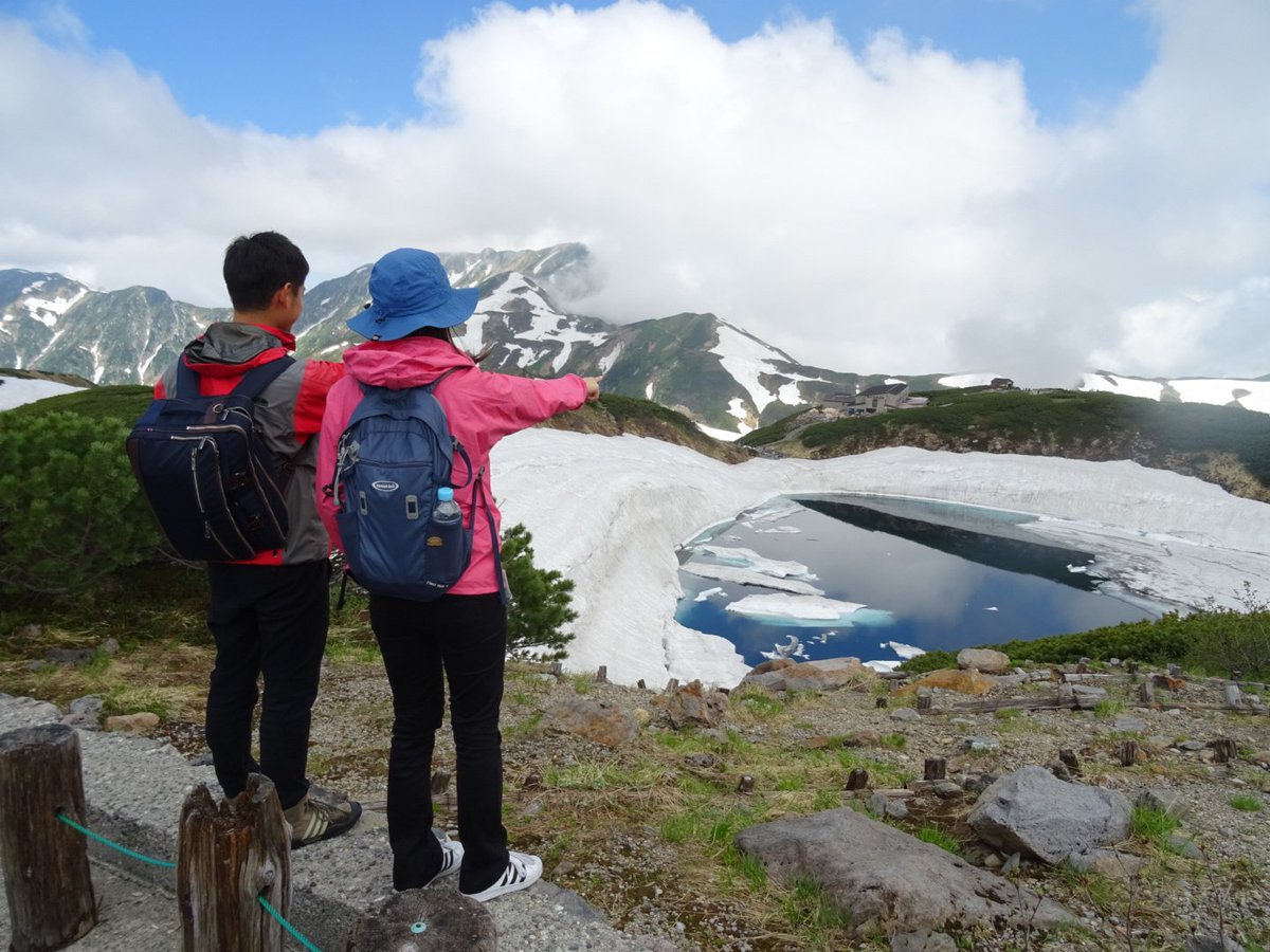 ok_amirom's tweet photo. Mikurigaike Lake, where is in Mt.tateyama, its altitude is 2405 m. We can see remaining snow around the lake still in early summer.Tateyama Kurobe alpineroute will open on 15th april 2019.
https://t.co/CVNmjSIlsj
#tateyama #mountain #alpenroute #hiking #nature #photography https://t.co/KZU2lEmfYQ