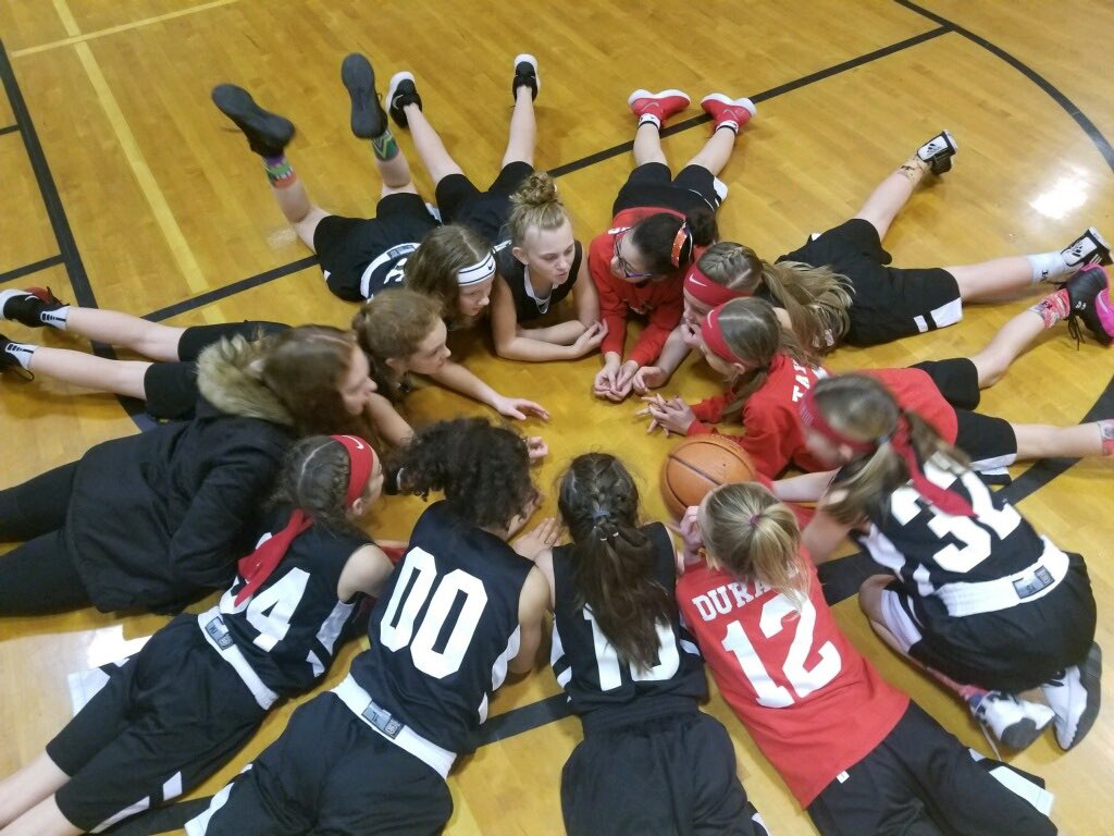 MBfromtheOC's tweet image. Right before they claimed their 2nd tournament championship of the season 34-12 #soliddefense #ochspioneers #5a