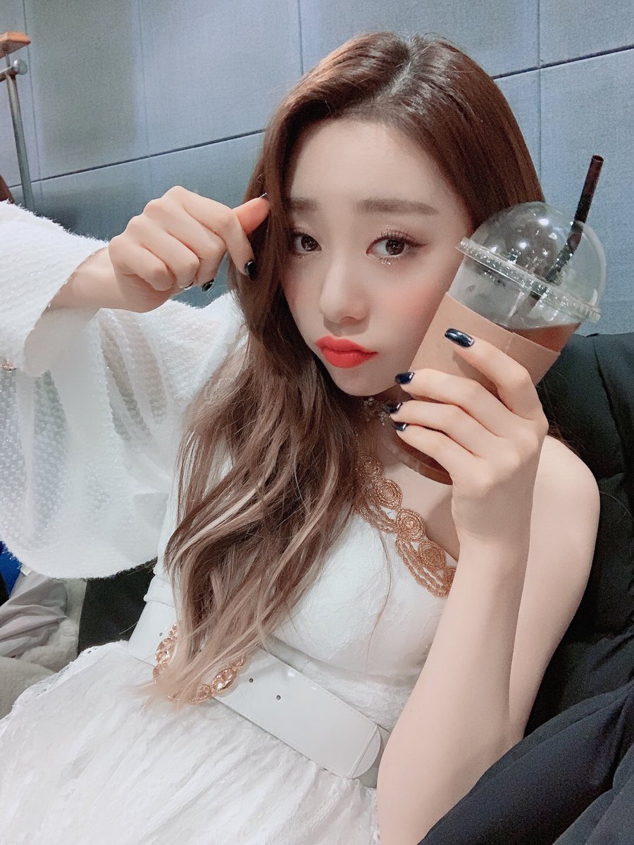 WJSN_Cosmic's tweet photo. [#우주소녀 #은서]
오늘의 #연정 이를 찰칵 또 한번 찰칵📷
https://t.co/9iqjcXatYr https://t.co/dwNVAe6Kp9