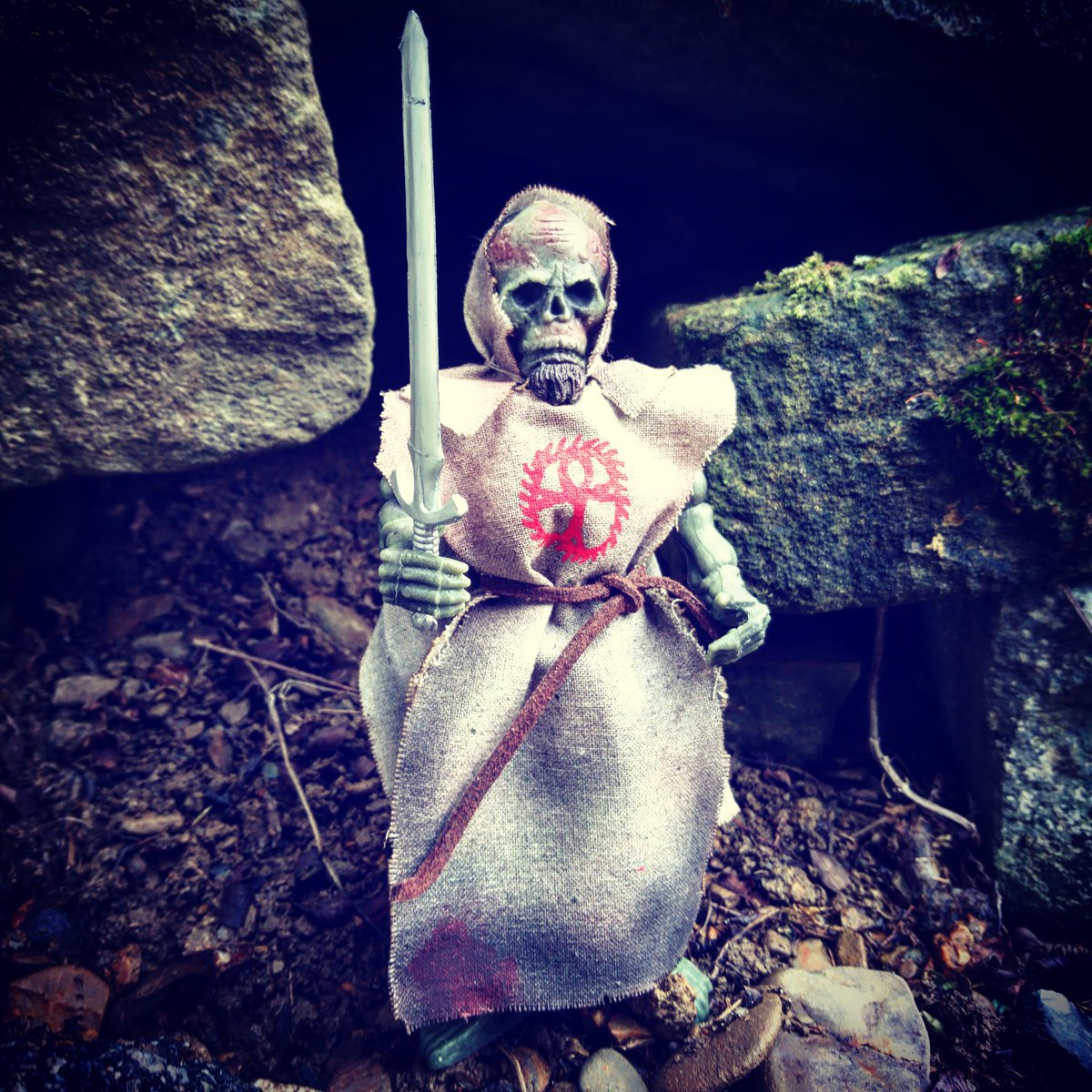 uwmuscle's tweet photo. Coming soon! #tombsoftheblinddead #fivepointfive #motuko #resintoy #underworldwarriors #ultratumbaluchadores #custombootleg #knockofftoys #independenttoymaking #indietoys #underworldmuscle #blinddead #horrortoys #deossorio #winterishere #raisethedead #bootlegtoy #skull #death https://t.co/16dGvXa20m