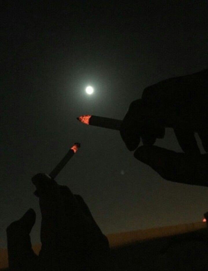 projectbeforeDH's tweet image. 🌹 before valentine project 

VIII – 𝙘𝙤𝙩𝙩𝙤𝙣 𝙘𝙖𝙣𝙙𝙮
by @_jumanx

“ความสัมพันธ์คล้ายสายไหม หวานชัดเจน รุนแรงและจางหาย” 

#แดนฮุน #1302DH