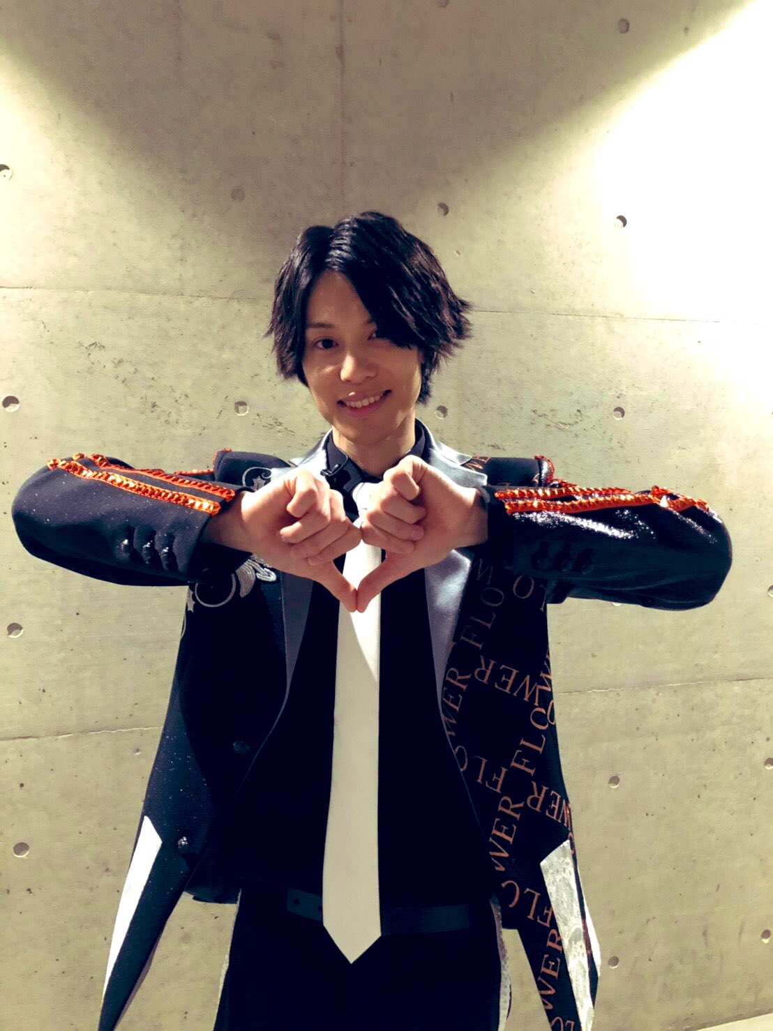 沢城千春 万里さん 素敵な景色を見せてくれてありがと これからも一緒に頑張りましょう エースリー 摂津万里 沢城千春 万里さん 素敵な景色を見せてくれてありがと これからも一緒に頑張りましょう エースリー 摂津万里