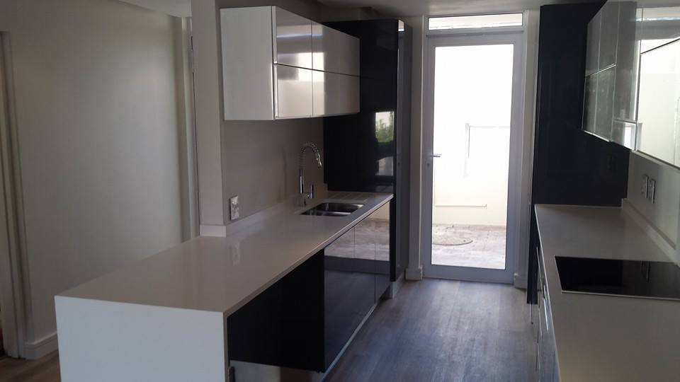 BlueSunCon's tweet image. Fitted kitchens. 5 year guarantee on workmanship. Call or WhatsApp today for a free quotation. 0772 674 803 / 0719 264 148