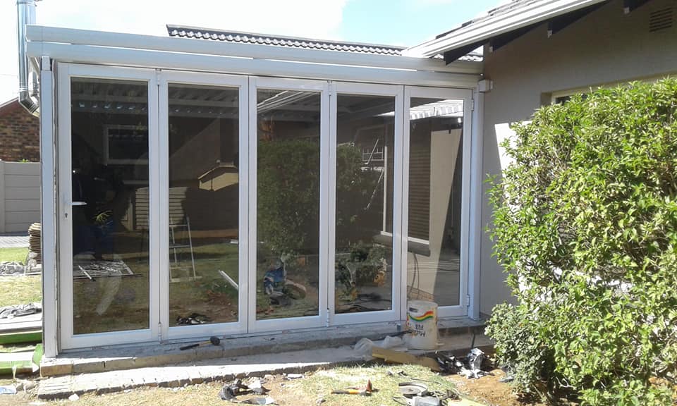 BlueSunCon's tweet image. Aluminium Windows and Doors. 5 year guarantee on workmanship. Call or WhatsApp today for a free quotation. 0772 674 803 / 0719 264 148
