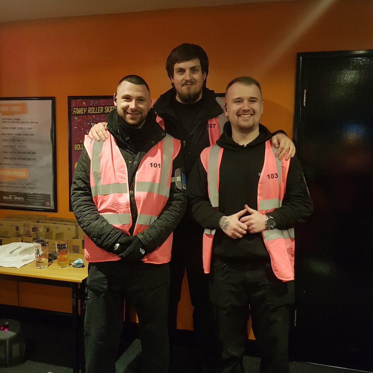 A brilliant weekend at #bentnbongs
Thank you lads for your hard work
#teamvip #security #pinkhiviz #beerbash #camra
